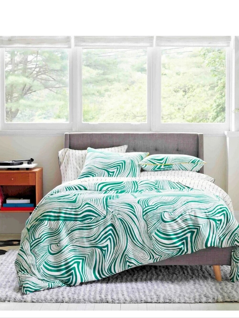 New Novogratz by Utica King Size 3 Pc Comforter Set Patina Teal White Animal